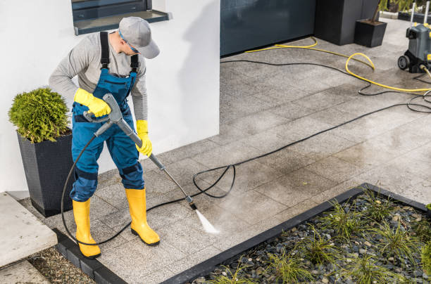 Best Garage Pressure Washing  in Hawley, PA